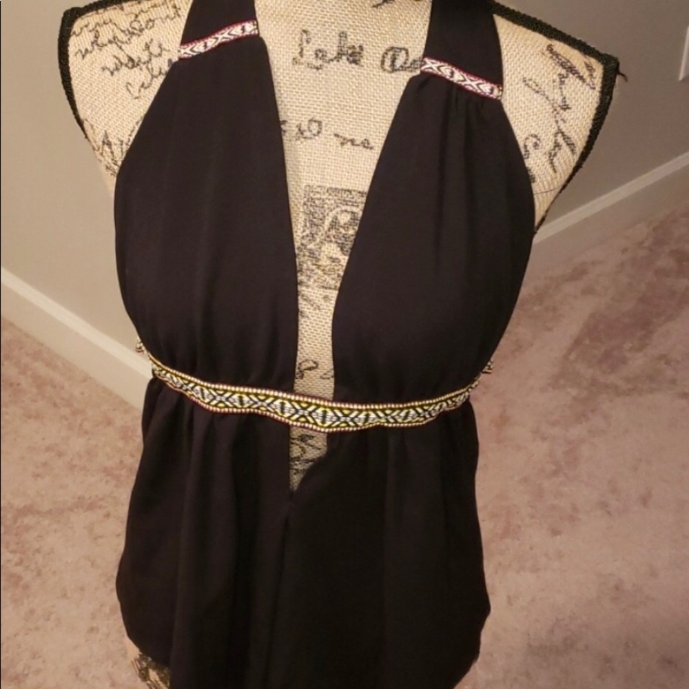 Ecote halter top with tie medium